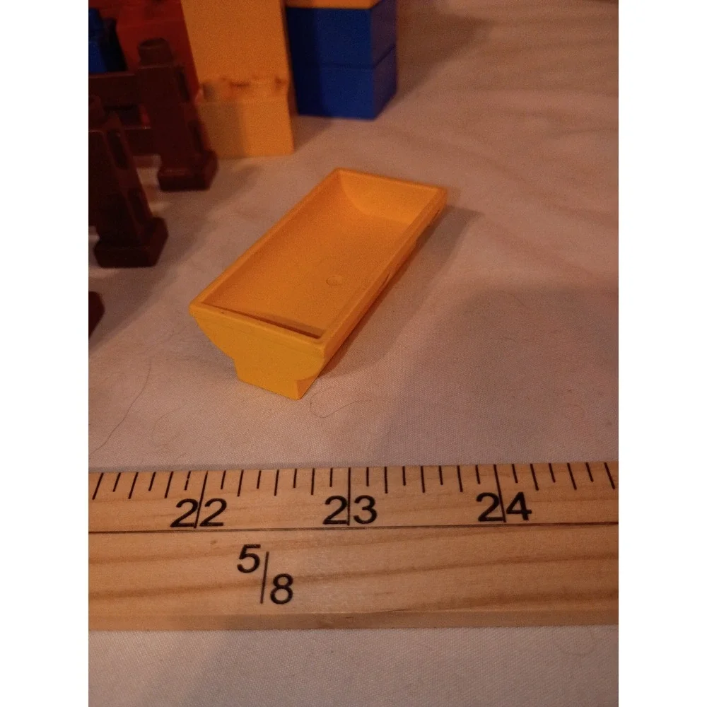 LEGO Duplo Farm Animals and Building Blocks Lot Sheep Cat Chicken Fences